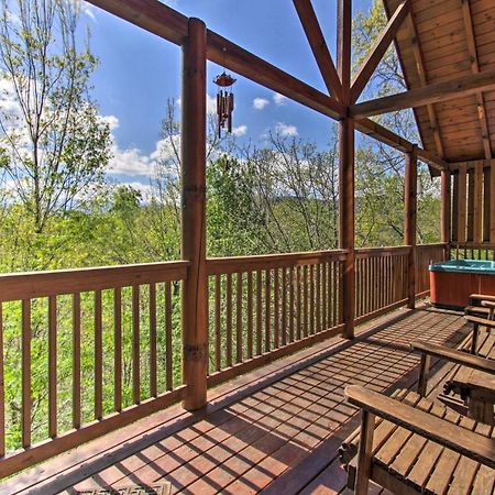 Pigeon Forge Family Cabin With Resort Pool And Hot Tub Exterior foto