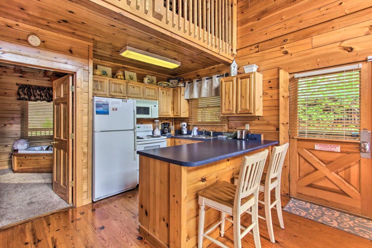 Pigeon Forge Family Cabin With Resort Pool And Hot Tub Exterior foto