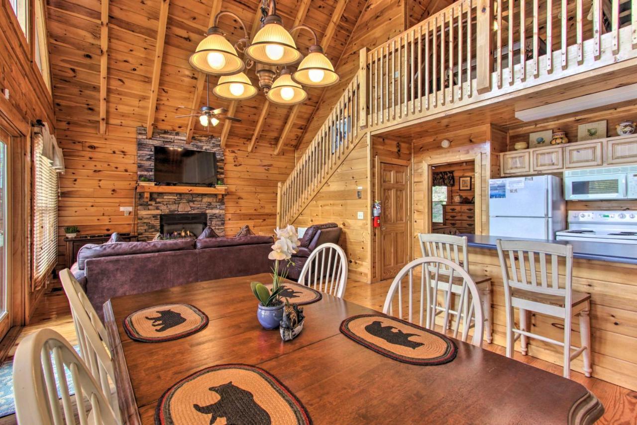 Pigeon Forge Family Cabin With Resort Pool And Hot Tub Exterior foto