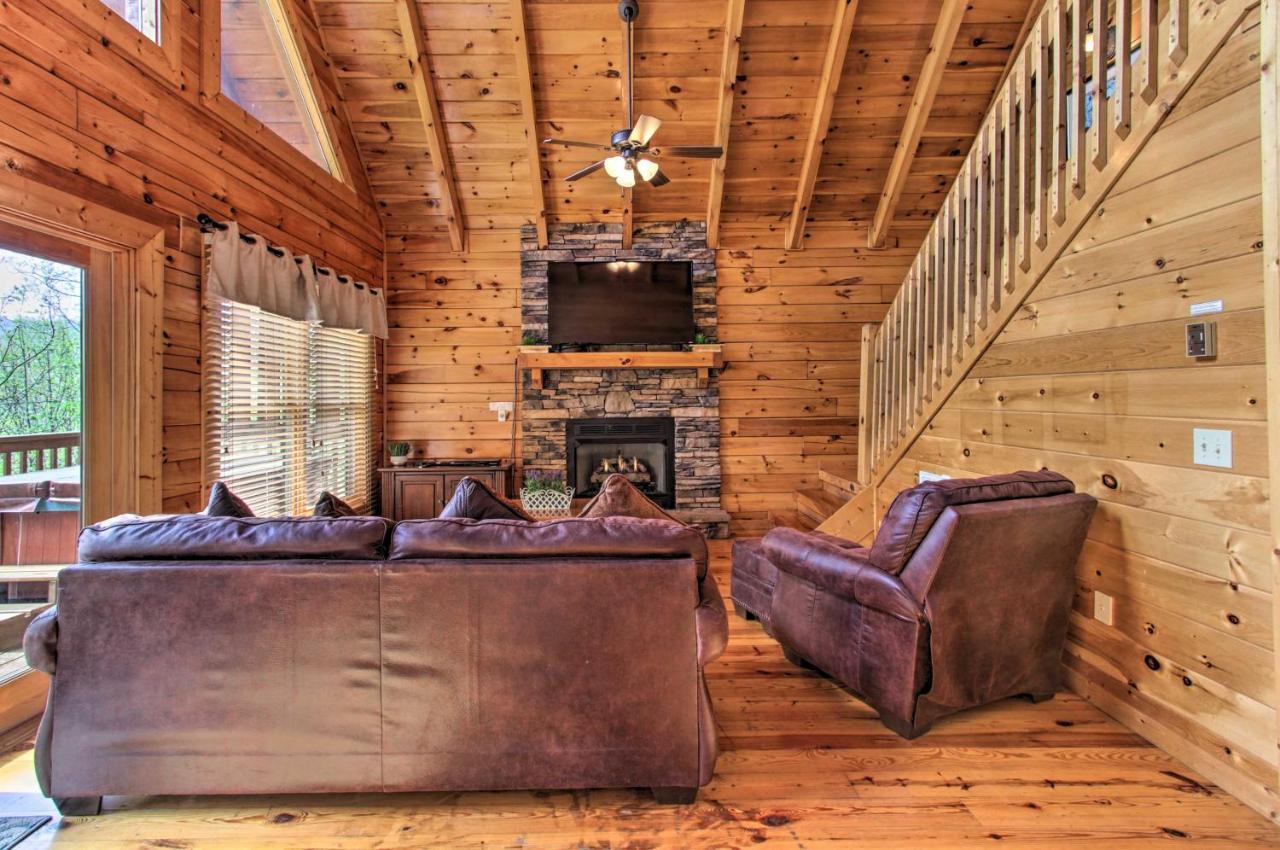 Pigeon Forge Family Cabin With Resort Pool And Hot Tub Exterior foto