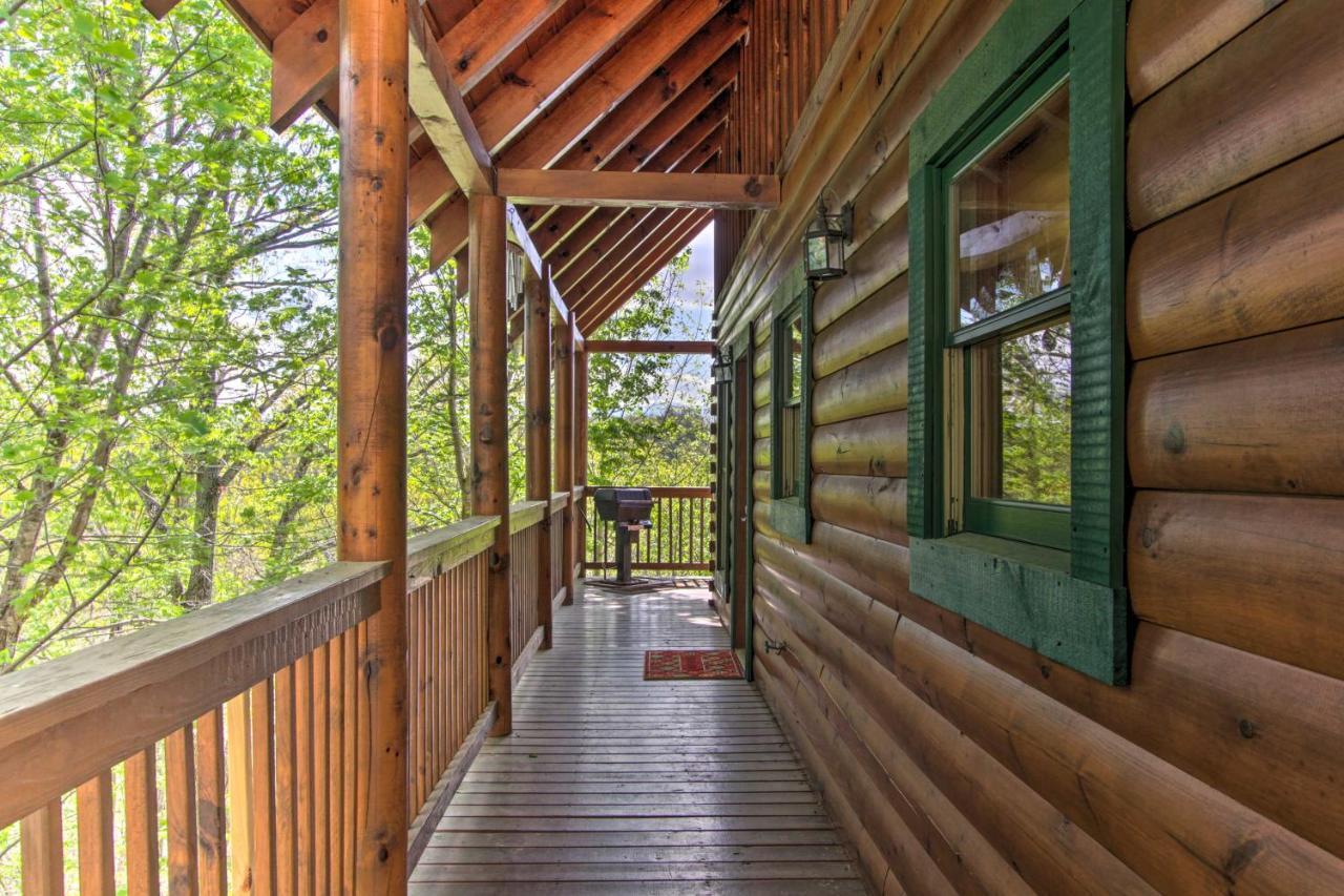 Pigeon Forge Family Cabin With Resort Pool And Hot Tub Exterior foto